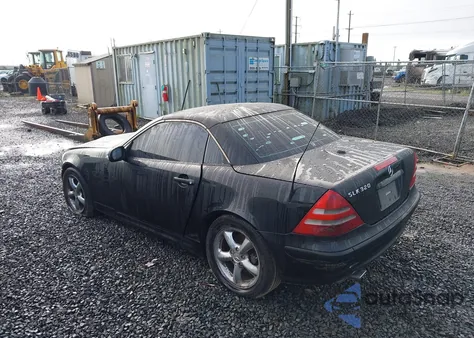 2002 Mercedes-Benz Slk 320 z USA, uszkodzony, nr VIN WDBKK65F42F268714